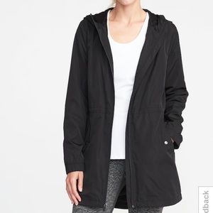 Women's black rain jacket!